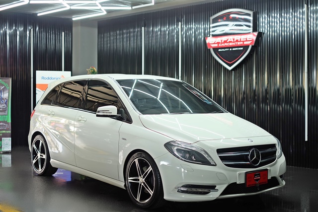 Mercedes-Benz B180 [ 1.6 ] Sport Blue EFFICIENCY AT ปี 2012 จด2013