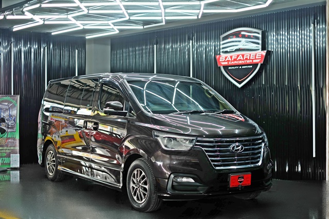 HYUNDAI H-1 [ 2.5 ] Deluxe AT ปี 2019