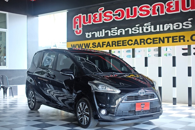 TOYOTA SIENTA [ 1.5 ] V AT ปี 2016 จด2017