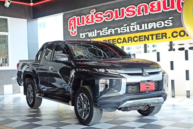 MITSUBISHI TRITON PLUS [ 2.4 ] GLX Mega CAB MT ปี 2018 จด2019